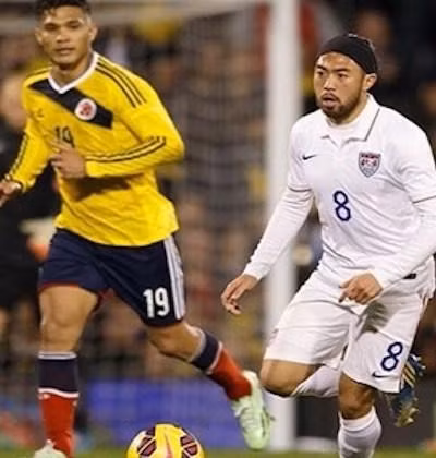 Cầu thủ gốc Việt nay thì đấu năng nổ và tạo ra được nhiều tình huống nguy hiểm về phía khung thành của Colombia. Ảnh: news.skydoor.net