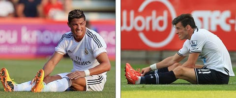 Đến cả lúc đau, hai trai đẹp cũng có những nét tương đồng.