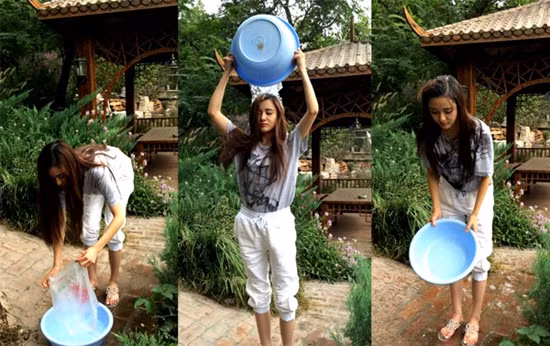 Ai Ru cũng theo trào lưu tắm nước đá đang hot.