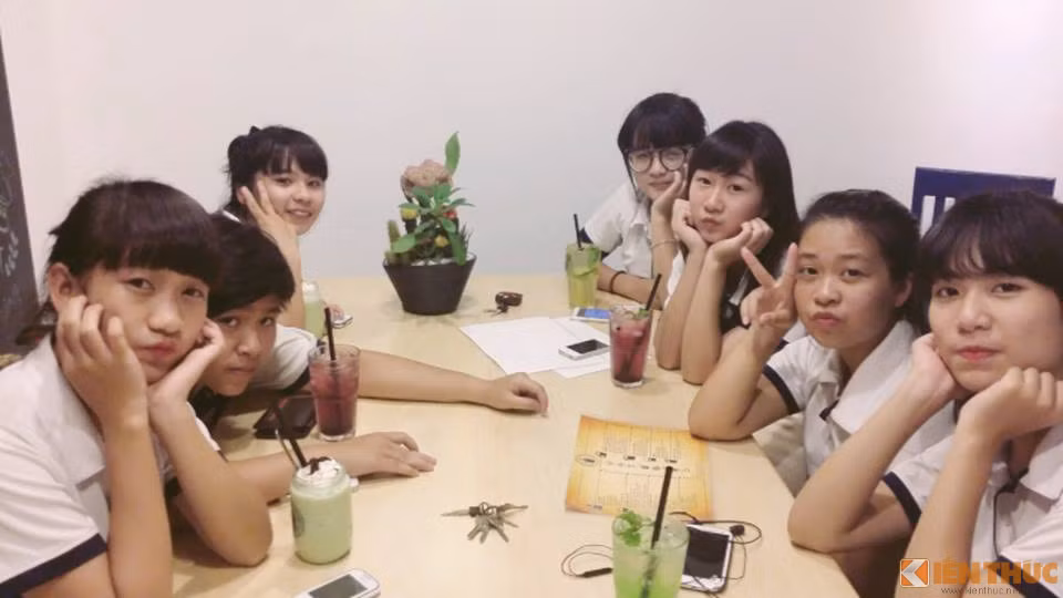 Có không gian sử dụng trên 300m, Kaffe Cây Xăng là địa điểm lý tưởng để tổ chức những sự kiện như sinh nhật, ra mắt sản phẩm hay tổ chức những buổi chia sẻ.