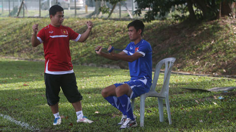 Nhưng Minh Tuấn đã trở lại và sẵn sàng ra sân ở trận bán kết lượt về này.