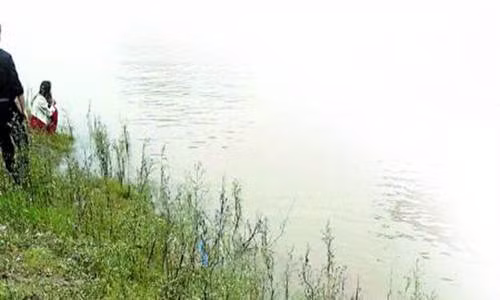 Bờ sông Dương Tử, nơi xảy ra thảm kịch tranh chấp tình yêu.