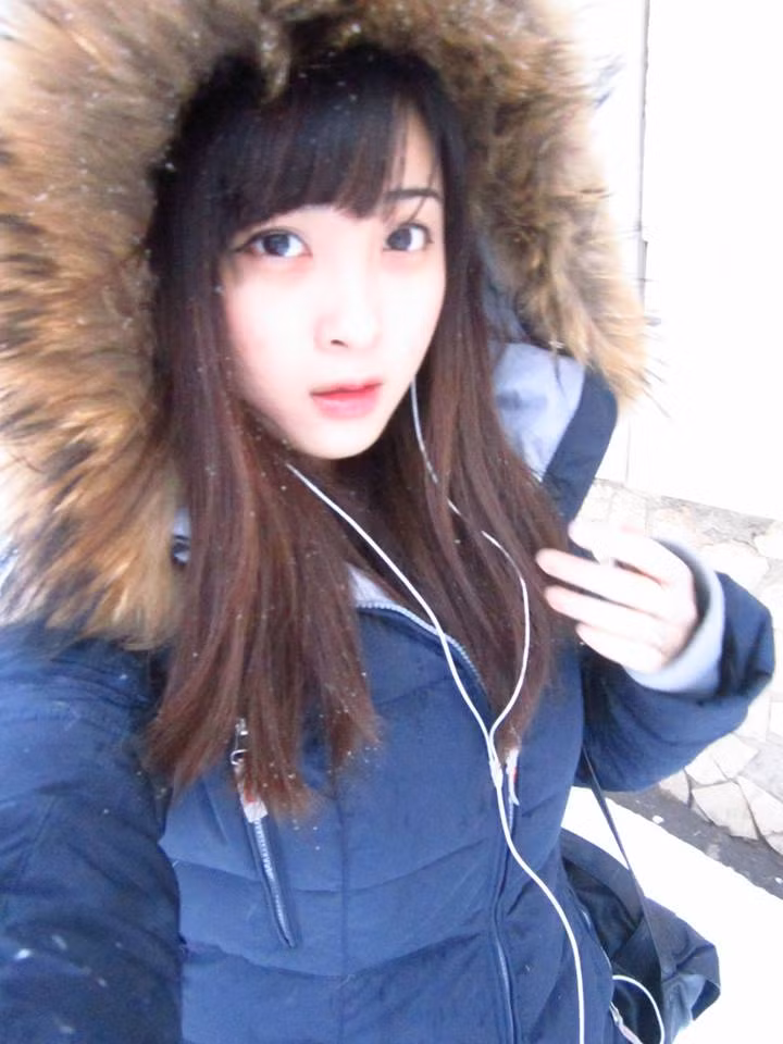 Với vẻ đẹp tự nhiên của mình nếu không nói đây là người Việt Nam thì chắc nhiều người nghĩ rằng cô là người Hàn Quốc.