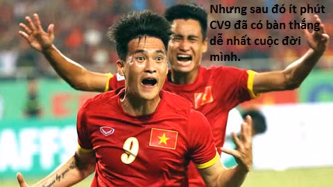 Nhưng Công Vinh cũng chẳng phải tiếc nuối lâu, sau một pha sút bóng của Tấn Tài, Công Vinh nhẹ nhàng đệm bóng vào lưới trống.