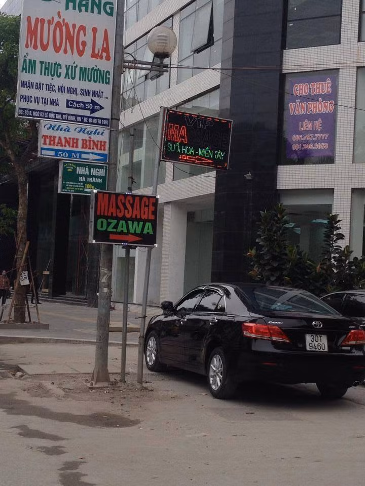 Maria Ozawa đã về Việt Nam mở spa massage?