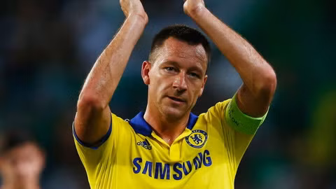 John Terry là cầu thủ thứ 28 có tên trong danh sách CLB 100 và là cầu thủ người Anh thứ 6 vinh dự đứng trong danh sách này.