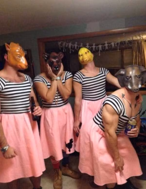 "Lễ hội hóa trang".