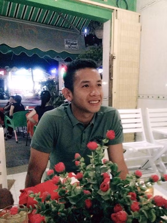 Sau những trận đấu thăng hoa tại giải U21 Quốc tế, Hồng Duy đã tận dụng kỳ nghỉ 10 ngày của mình để quay về với gia đình và không quên dành thời gian để du hí với bạn bè.