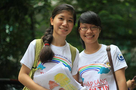 Chính những chuyến đi tình nguyện đã giúp Lan Anh hòa nhập nhanh hơn với thế giới bên ngoài, tích lũy kĩ năng và nâng cao vốn hiểu biết của bản thân. Bài luận chính của Lan Anh khi xin học bổng cũng viết về những trải nghiệm trong tình nguyện của cô.