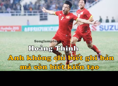 Hoàng Thịnh không chỉ biết cấp bóng cho đồng đội ghi bàn mà chính anh cũng tự mình giải quyết tình huống bóng và anh đã thành công với bàn thắng mở tỷ số cho ĐT Việt Nam.