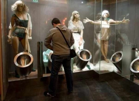 Chắc hẳn bạn sẽ ngại ngùng khi mới vào đây.