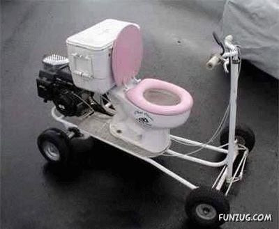 Toilet dành cho bé.