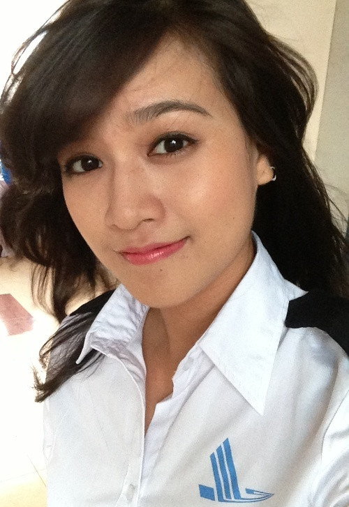 Mai đã tham gia một số clip của Thạc sĩ Nguyễn Hoàng Khắc Hiếu, lọt vào top 10 Touch The Sky của trường Học viện Hàng không.