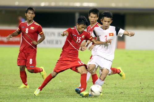 Trong trận chung kết, các cầu thủ U19 Việt Nam tấn công đẹp mắt nhưng đã mắc sai lầm ở hàng thủ, chịu thất bại 3-4 trước U19 Myanmar và mất chức vô địch.