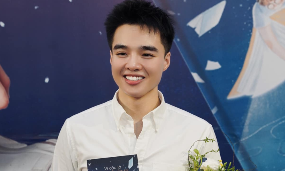 Tun Pham len tieng xin loi vi dung tho cua Lam