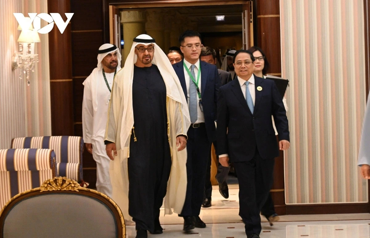 Thủ tướng Phạm Minh Chính thăm chính thức UAE, Qatar và Saudi Arabia - Hình 3 Thu tuong Pham Minh Chinh tham chinh thuc UAE, Qatar va Saudi Arabia-Hinh-3