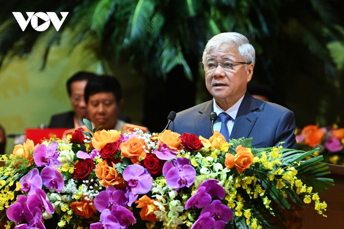 Ông Đỗ Văn Chiến tiếp tục giữ chức Chủ tịch MTTQ Việt Nam khóa X - Hình 2 Ong Do Van Chien tiep tuc giu chuc Chu tich MTTQ Viet Nam khoa X-Hinh-2