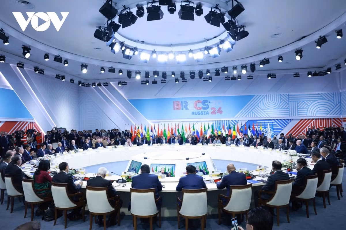 Thủ tướng kết thúc tốt đẹp chuyến công tác dự Hội nghị Nhóm BRICS mở rộng Thu tuong ket thuc tot dep chuyen cong tac du Hoi nghi Nhom BRICS mo rong