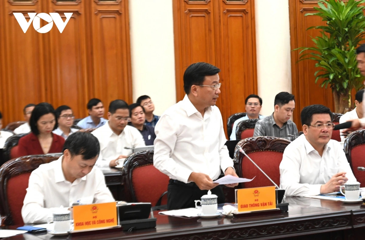 Thường trực Chính phủ thảo luận Dự án đường sắt tốc độ cao - Hình 3 Thuong truc Chinh phu thao luan Du an duong sat toc do cao-Hinh-3