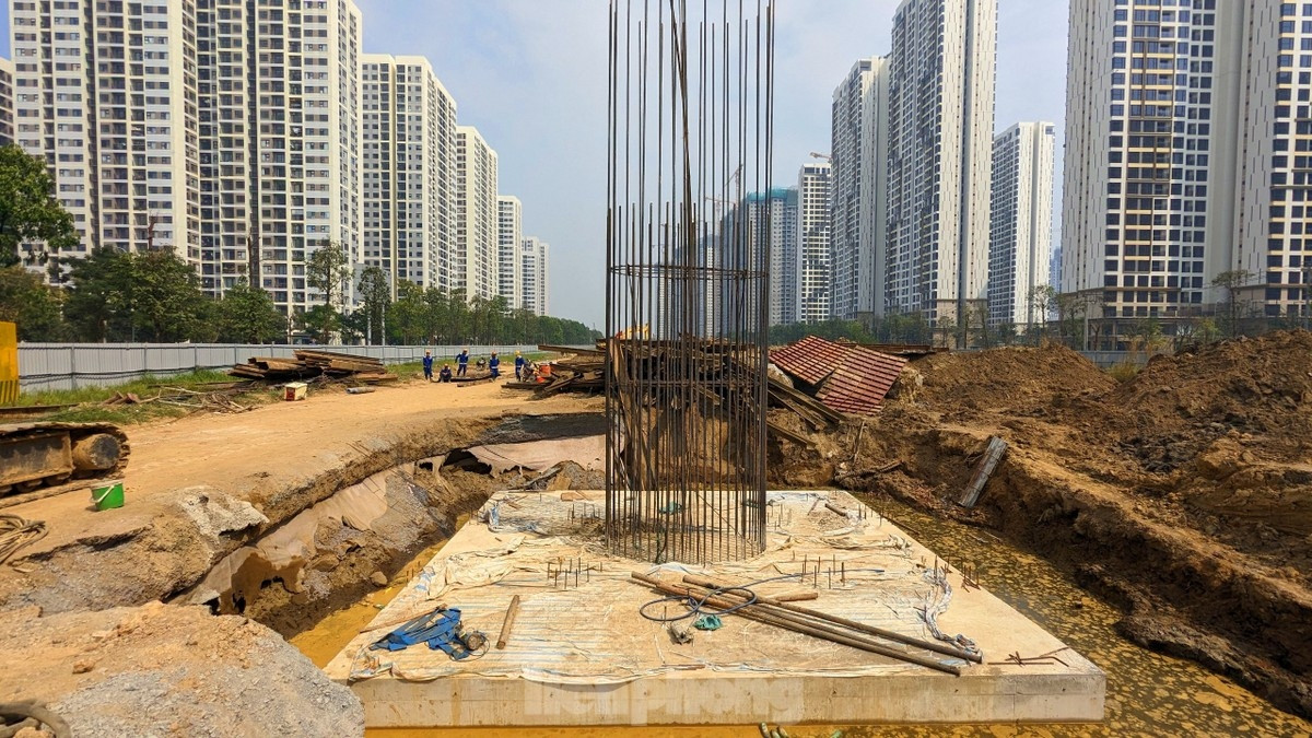 Nhon nhip tren cong truong cac du an trong diem giao thong sau Tet-Hinh-11