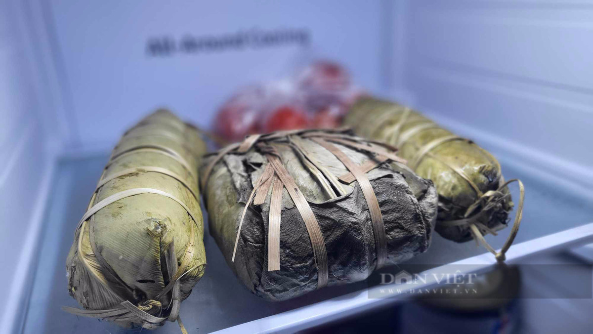 Sau Tet ca 20 ngay, banh chung bi moc co an duoc khong?