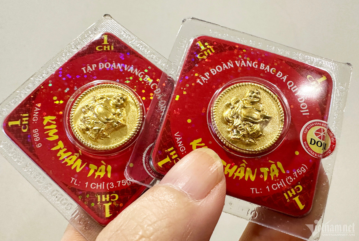Lãi 39 triệu đồng/lượng sau 5 năm mua vàng ngày vía Thần Tài Lai 39 trieu dong/luong sau 5 nam mua vang ngay via Than Tai