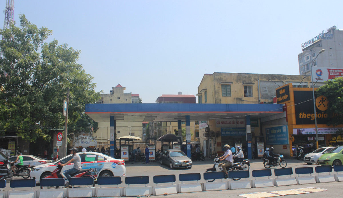 Can canh nhung “qua bom” no cham giua trung tam Ha Noi: Quan Dong Da len tieng-Hinh-2