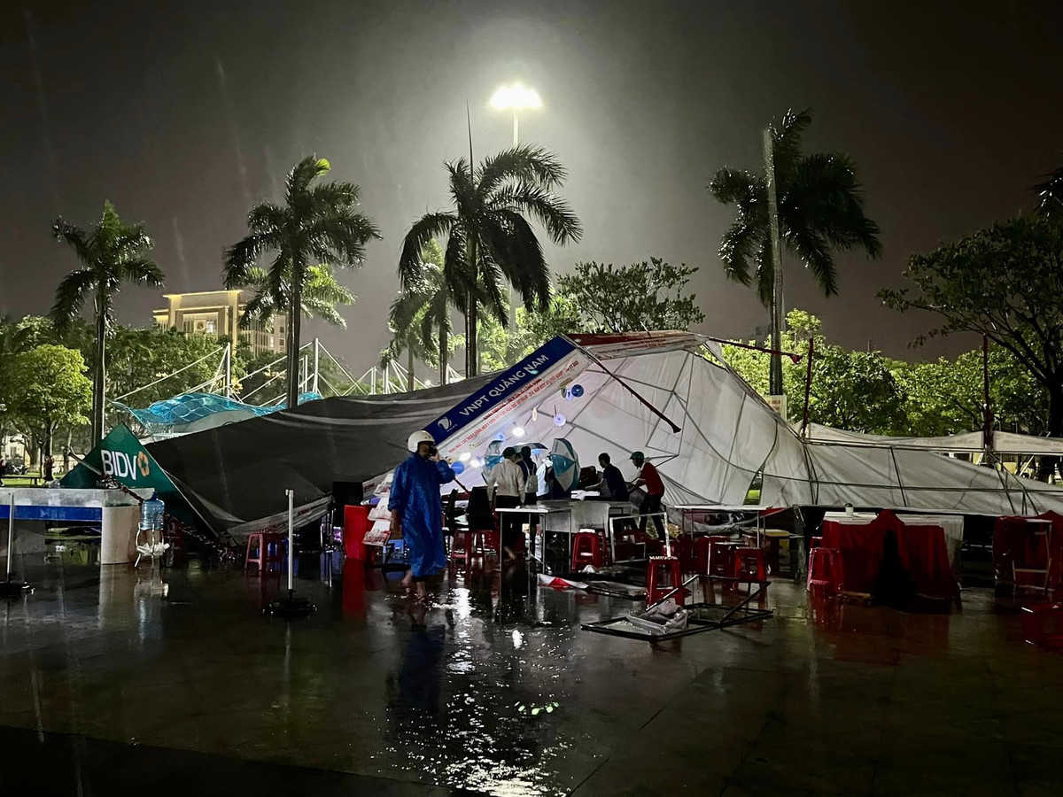 Trên mạng xã hội, các tài khoản ở TP Tam Kỳ chia sẻ các hình ảnh về trận mưa đá nói trên. Nhiều người không khỏi bất ngờ, tò mò về hiện tượng tự nhiên này.