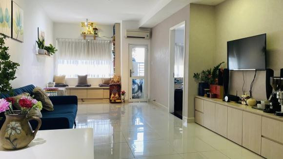 Vợ chồng diễn viên Ái Châu - Huỳnh Đông rao bán căn hộ hơn 3 tỷ Vo chong dien vien Ai Chau - Huynh Dong rao ban can ho hon 3 ty