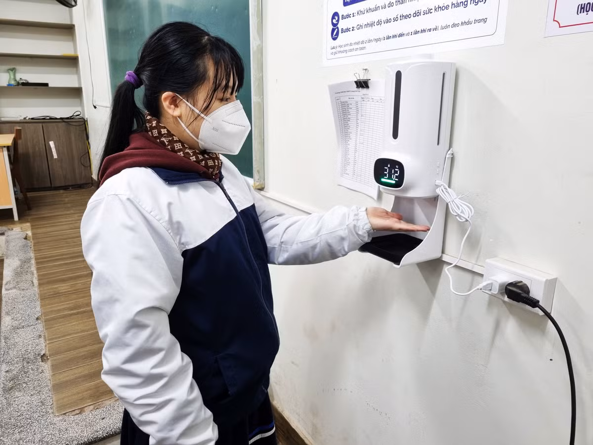 Hoc sinh nhieu truong tam dung den lop vi dich Covid-19-Hinh-2
