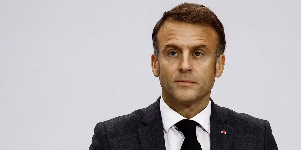 Tổng thống Pháp Emmanuel Macron đối mặt với áp lực từ chức Tong thong Phap Emmanuel Macron doi mat voi ap luc tu chuc
