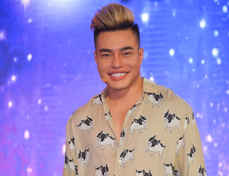 Fan ve tranh tang Truc Nhan nhung hoa mat cuc giong Le Duong Bao Lam-Hinh-3