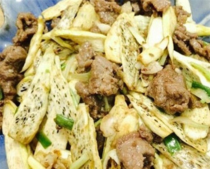 Công thức nấu 2 món ăn từ củ niễng có tác dụng giảm huyết áp ảnh 3 Công thức nấu 2 món ăn từ củ niễng có tác dụng giảm huyết áp ảnh 3