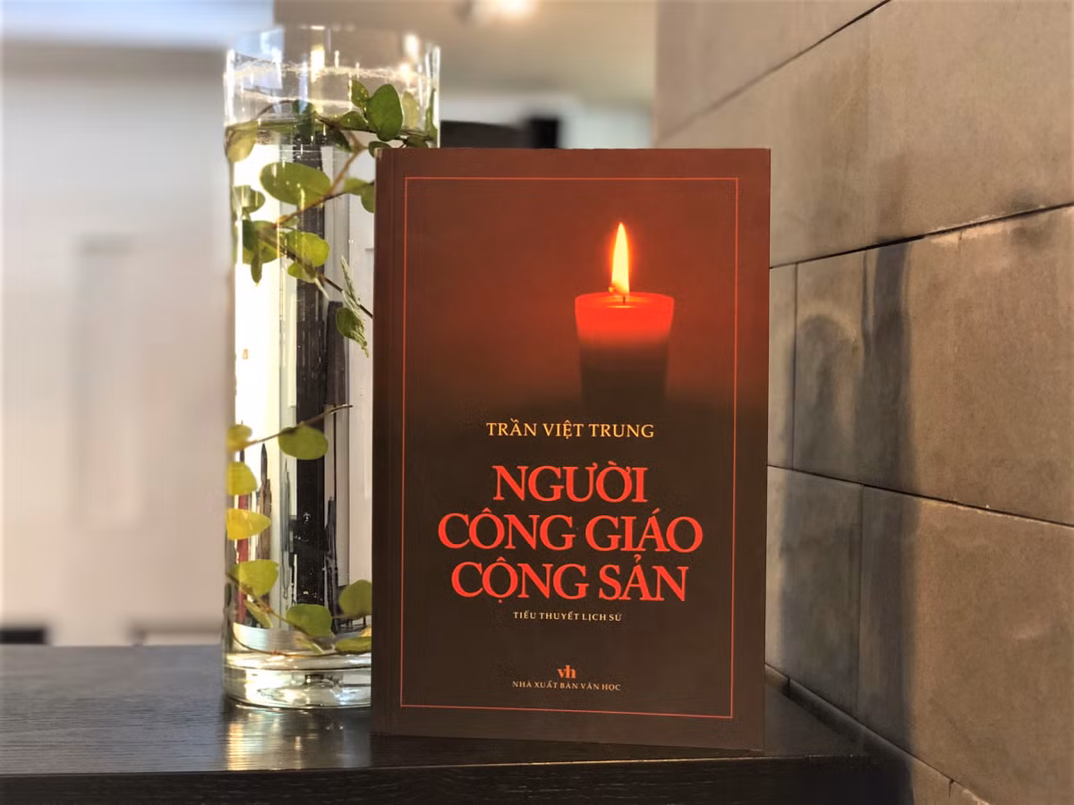 Cuon tieu thuyet lich su viet ve cuoc doi tuong Tran Tu Binh