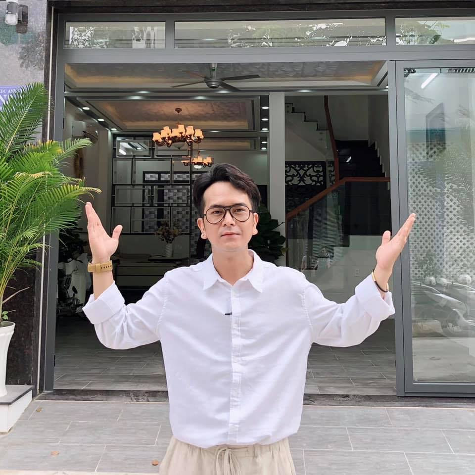 Hung Thuan bi chui sap mat chi vi benh Hoang Anh-Hinh-3