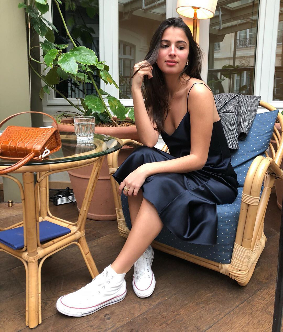 Những mẫu giày dép mùa Hè rất được lòng phụ nữ Pháp - Hình 4 Nhung mau giay dep mua He rat duoc long phu nu Phap-Hinh-4