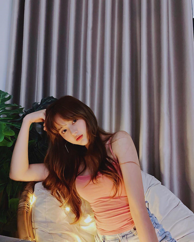 Sự nổi tiếng đem lại cho Lan Hương nhiều thứ.