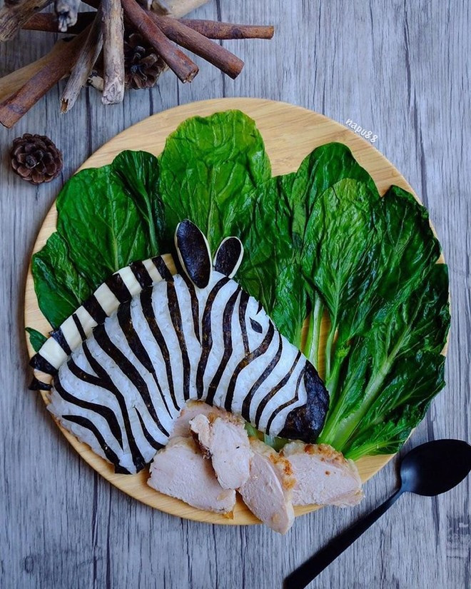 Dia com trang tri dep nhu tranh ve cua ba me 8X-Hinh-6