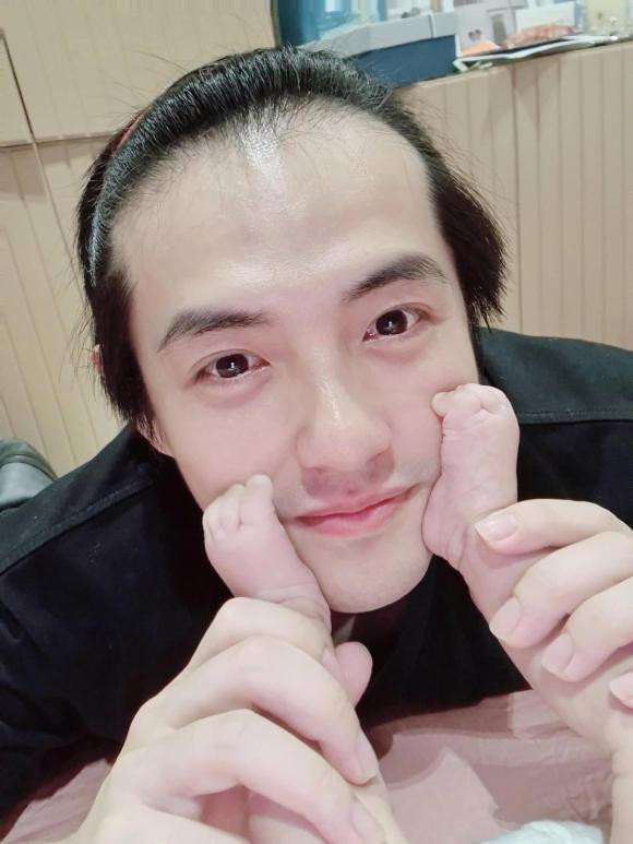 Dieu Nhi duoc nhac nho dung nhin Ong Cao Thang de tim chong-Hinh-3