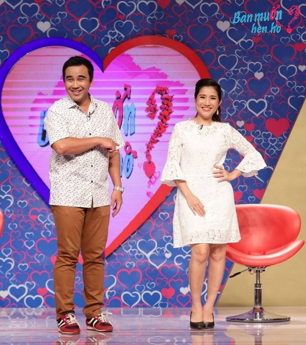 Nu MC me co bac, thua sach tien cat - xe nua thang trong mot dem-Hinh-6