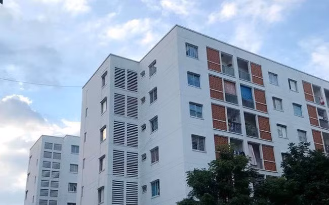 Vo chong luong 10 trieu/nguoi quyet mua dat Ha Noi, lieu ma thang