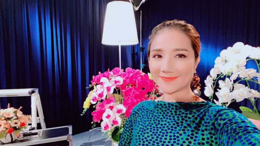 MC Cát Tường phản pháo khi bị ném đá là nghệ sĩ xấu, sống ảo - Hình 4 MC Cat Tuong phan phao khi bi nem da la nghe si xau, song ao-Hinh-4