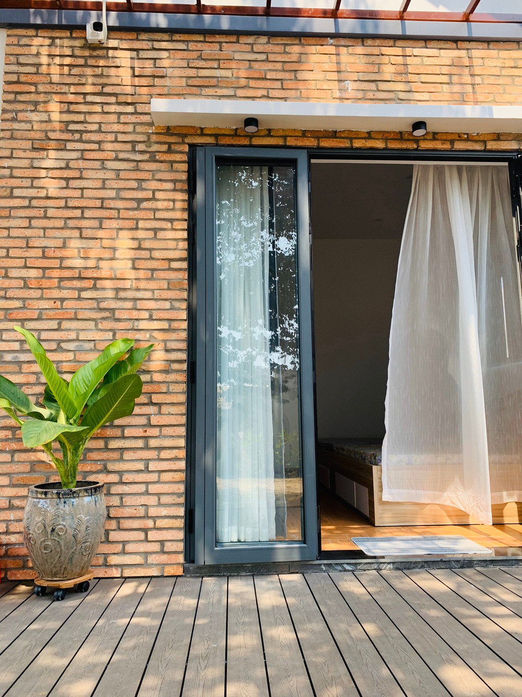 To am ngap anh sang cua anh kien truc su tre o Tay Ninh-Hinh-7