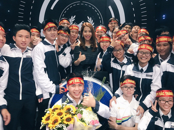 Hot boy 'Sieu tri tue' tai hien khoanh khac A quan Olympia-Hinh-6