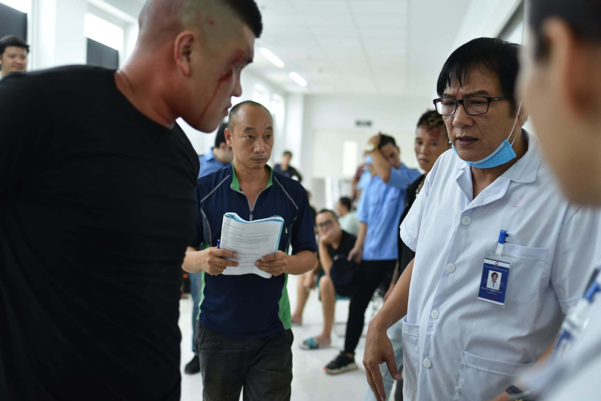 NSND Trong Trinh ke ve lan dau tien ‘len ban tho’ som