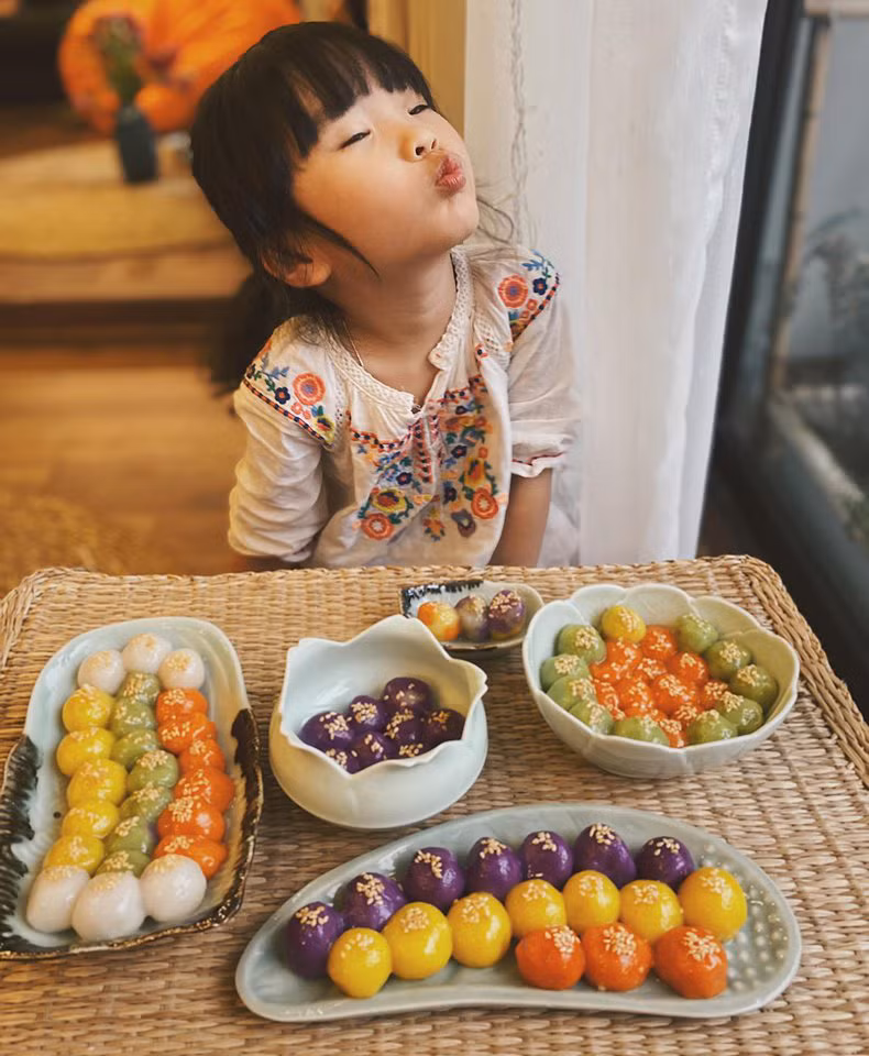 Tet Han thuc, chi em khoe mam banh dep toi tung chi tiet-Hinh-4