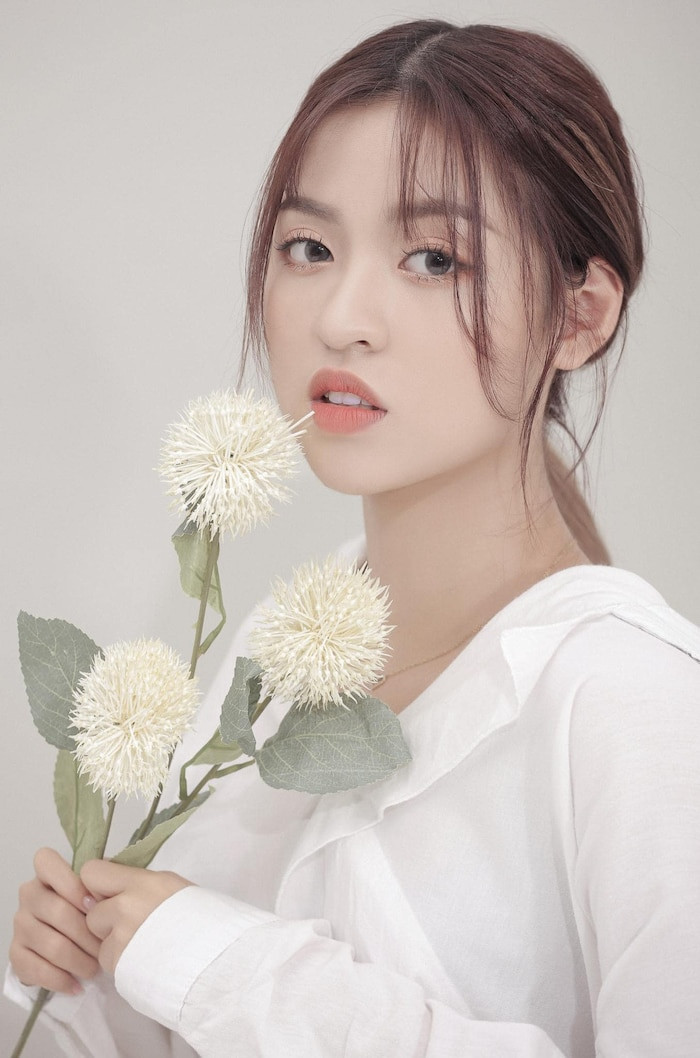 Hotgirl 'trung ran can mo' len tieng xin loi vi nhung phat ngon 'va mieng'-Hinh-3