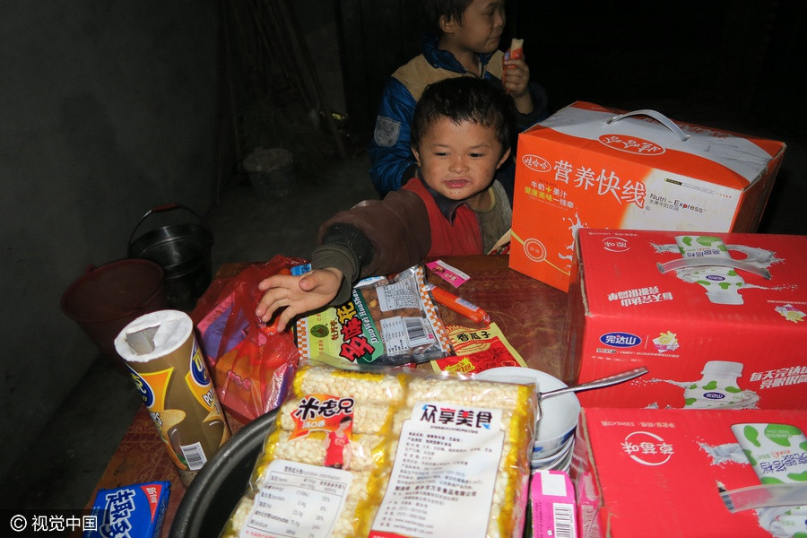 Cau be co khuon mat giong Jack Ma gio ra sao?-Hinh-2