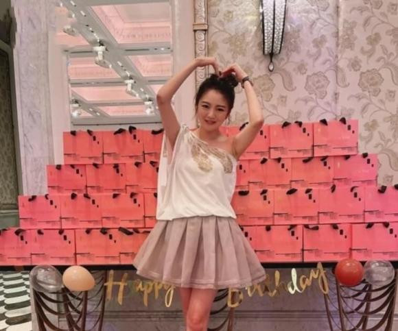 An Di Hien bo hang ty dong mo tiec mung cho con gai-Hinh-6