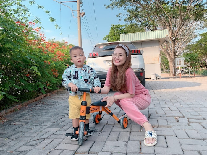 Ba năm sinh 2 đứa, hotmom Thanh Trần than thở, 'chê chồng xài hao' - Hình 9 Ba nam sinh 2 dua, hotmom Thanh Tran than tho, 'che chong xai hao'-Hinh-9